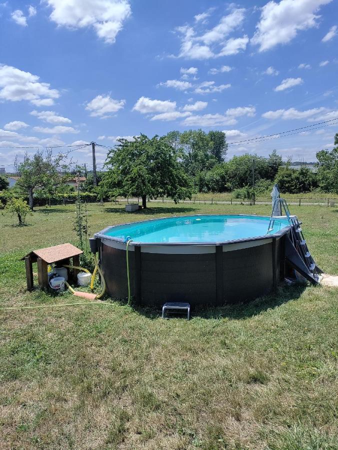 Appartamento Chez Chapelle In The Heart Of The Gascony With Pool And Hot Tub Auch Esterno foto