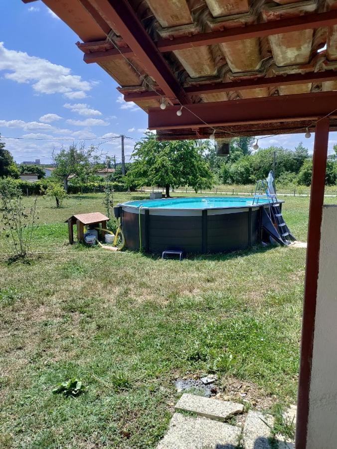 Appartamento Chez Chapelle In The Heart Of The Gascony With Pool And Hot Tub Auch Esterno foto